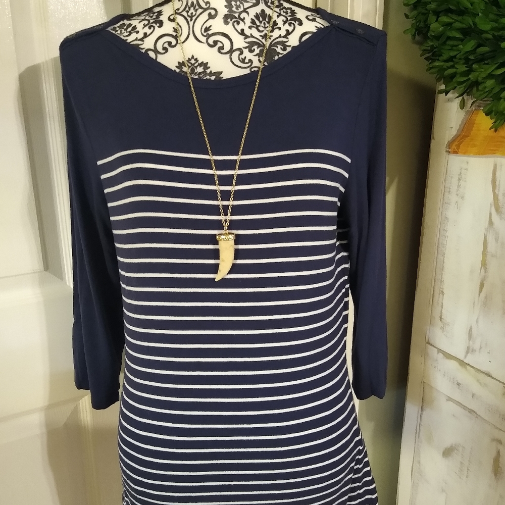Max studio size large 3/4 sleeve top